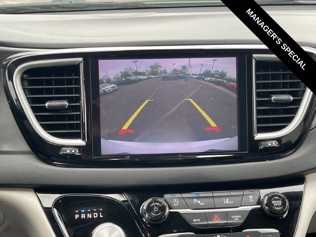 Used 2023 Chrysler Pacifica Touring-L FWD image 24