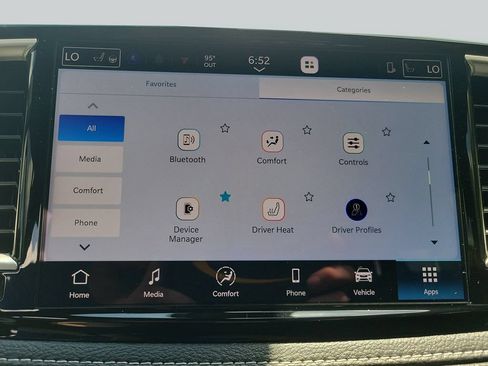 New 2026 Chrysler Pacifica Select FWD image 16