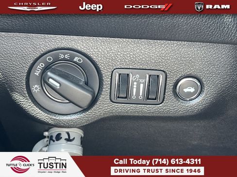 Used 2019 Dodge Challenger SRT Hellcat Redeye RWD image 25