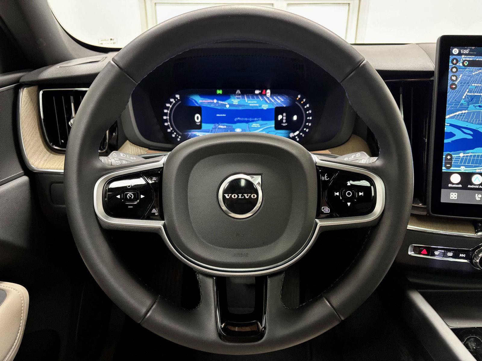 Used 2026 Volvo XC60 B5 Plus AWD/4WD image 22