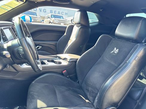 Used 2019 Dodge Challenger R/T Scat Pack image 6