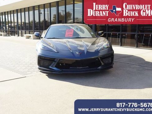 Used 2021 Chevrolet Corvette Stingray Premium Cpe w/ Z51 Performance Package image 2