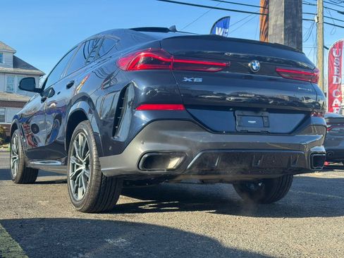 Used 2022 BMW X6 xDrive40i w/ M Sport Package image 10