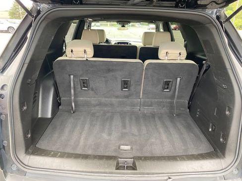 Certified 2023 Chevrolet Traverse LS FWD image 20