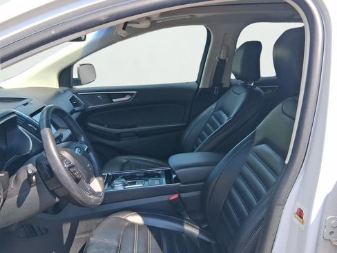 Used 2020 Ford Edge SEL w/ Cold Weather Package AWD/4WD image 7