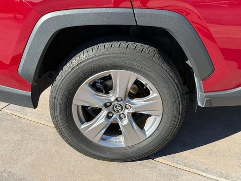 Certified 2025 Toyota RAV4 XLE AWD/4WD image 7