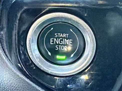 Used 2024 GMC Sierra 1500 SLT image 33