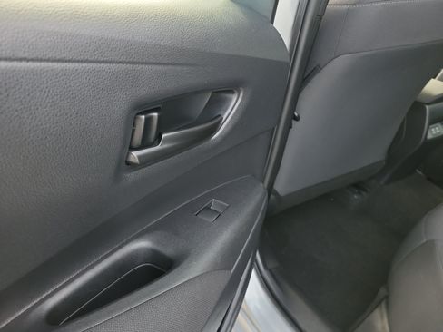 Used 2024 Toyota Corolla LE FWD image 13