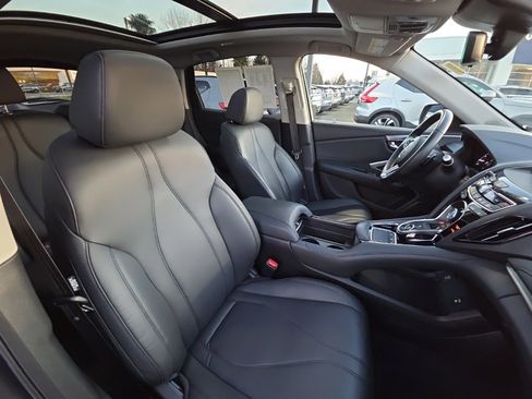 Used 2024 Acura RDX SH-AWD image 21