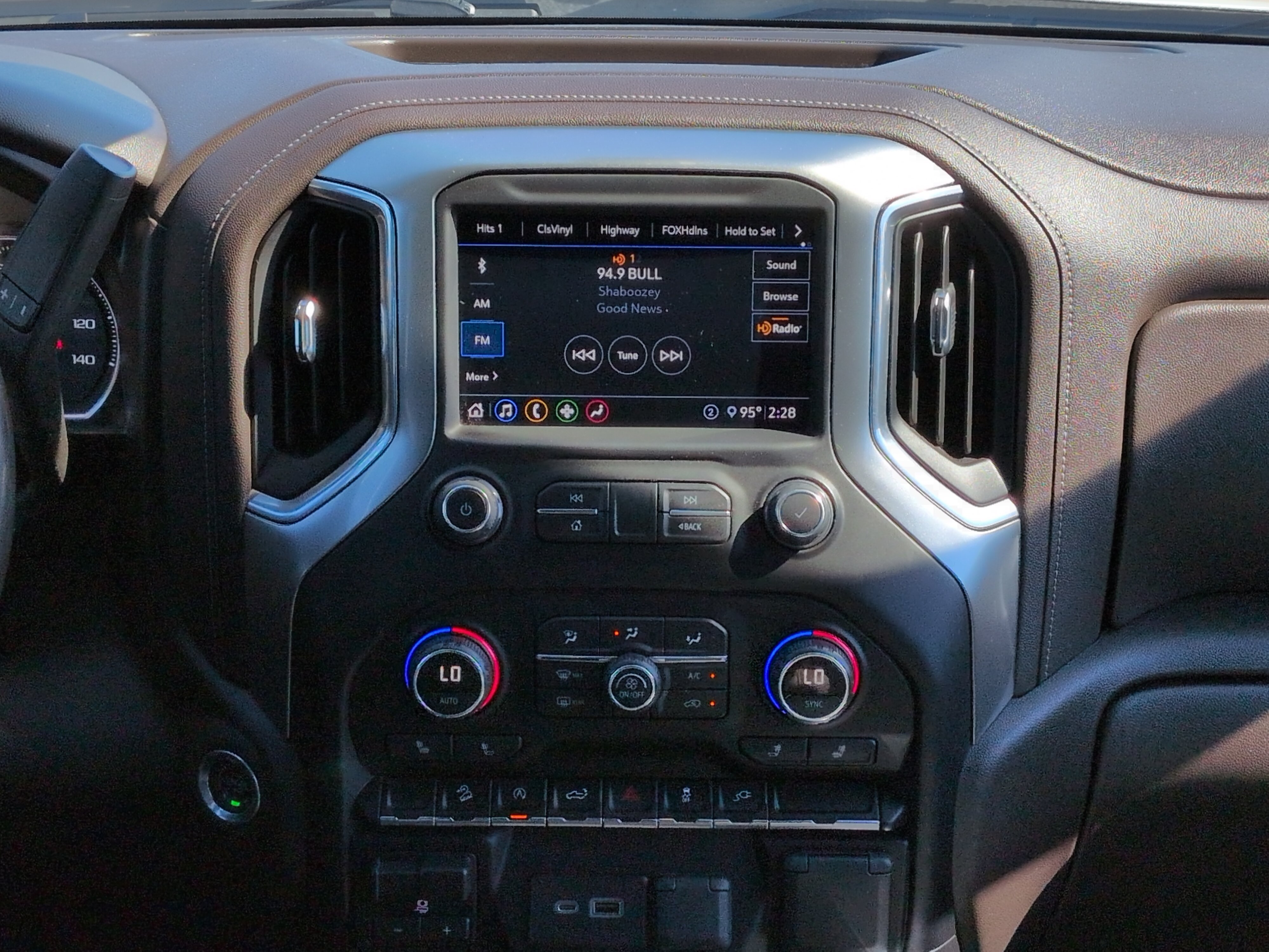 Used 2020 Chevrolet Silverado 1500 RST w/ All-Star Edition AWD/4WD image 16