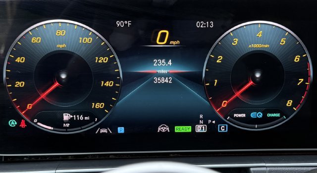 Used 2020 Mercedes-Benz GLE 450 4MATIC image 33