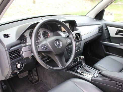 Used 2010 Mercedes-Benz GLK 350 2WD image 13