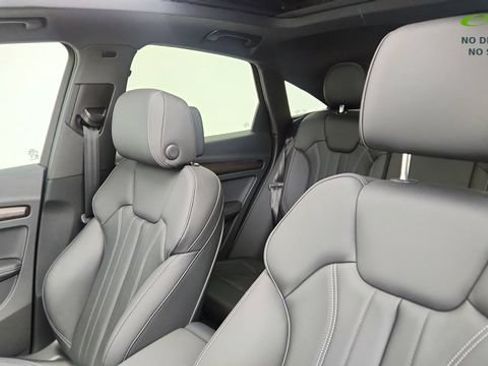 Used 2025 Audi Q5 2.0T Premium Plus w/ Premium Plus Package AWD/4WD image 35