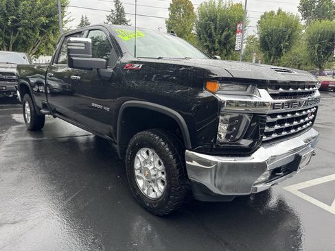 Used 2021 Chevrolet Silverado 3500 LTZ w/ LTZ Convenience Package image 22