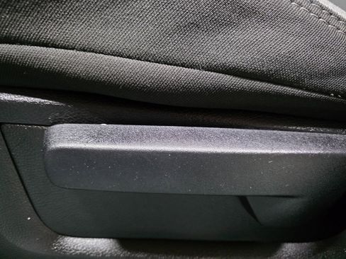 Used 2021 RAM 2500 Big Horn image 17