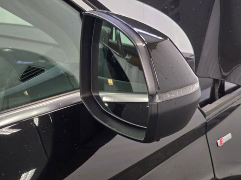 Used 2022 Audi Q5 2.0T Premium Plus w/ Premium Plus Package image 29