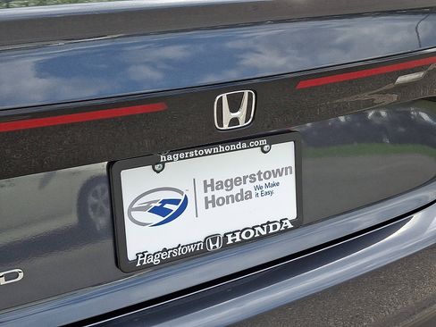 Used 2024 Honda Accord EX image 31