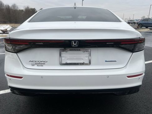 Used 2025 Honda Accord EX-L image 5