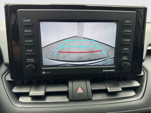 Used 2021 Toyota RAV4 XLE FWD image 28