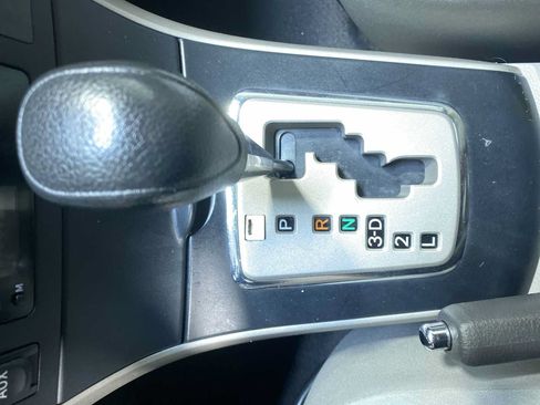 Used 2010 Toyota Corolla LE FWD image 17