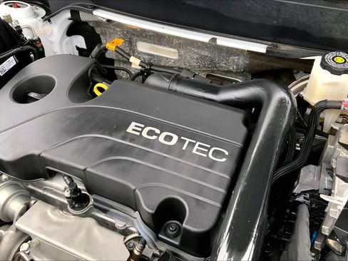 Used 2022 GMC Terrain SLE w/ Driver Convenience Package image 28