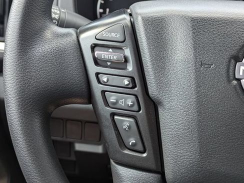 Used 2025 Nissan Frontier SV RWD image 24