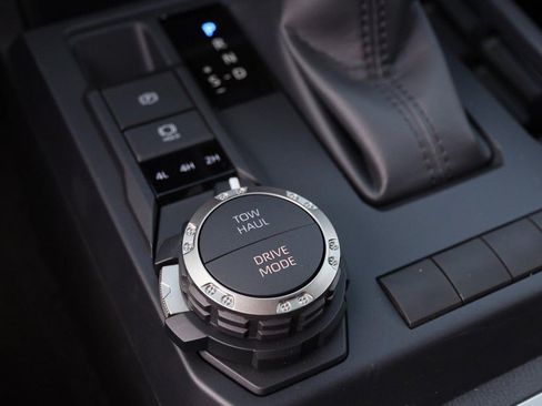 New 2026 Toyota Tacoma TRD Sport AWD/4WD image 21