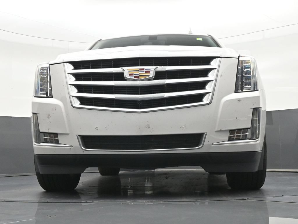 Used 2020 Cadillac Escalade 2WD image 31
