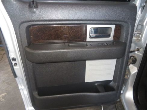 Used 2013 Ford F150 Platinum AWD/4WD image 25