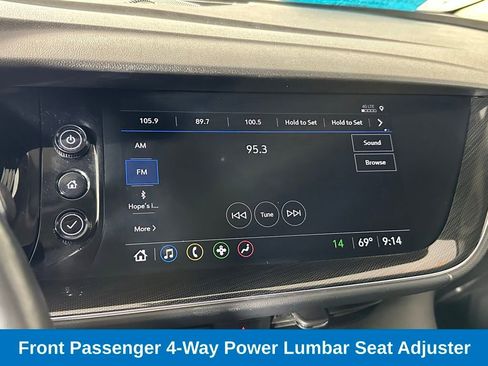 Used 2022 Buick Envision Essence w/ Safety Package image 18