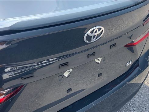 Used 2025 Toyota Camry SE w/ Multimedia Upgrade Package FWD image 31
