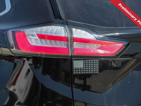Used 2021 Ford Edge SEL w/ Cargo Accessory Package AWD/4WD image 9