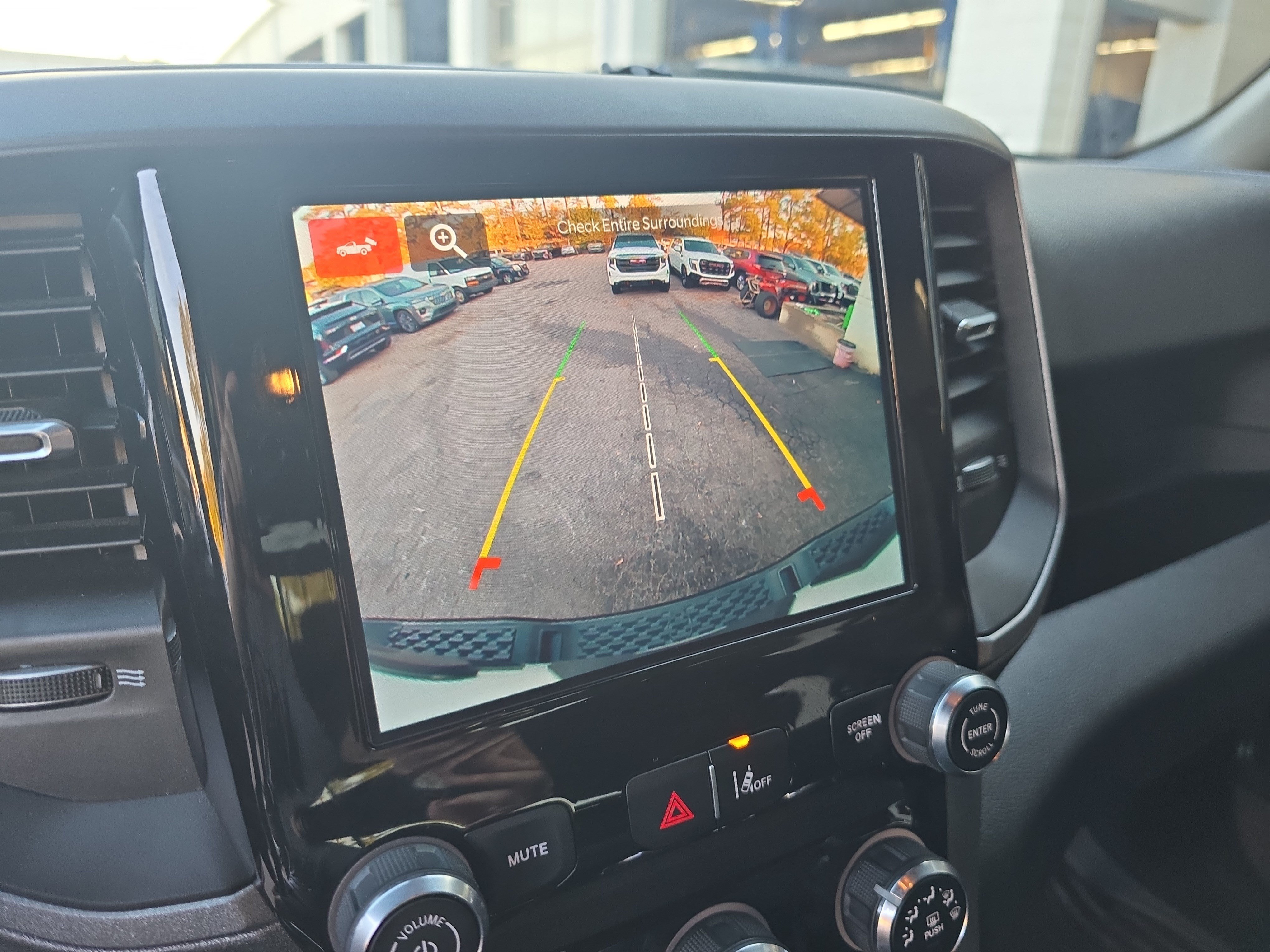 Used 2025 RAM 1500 Warlock AWD/4WD image 23