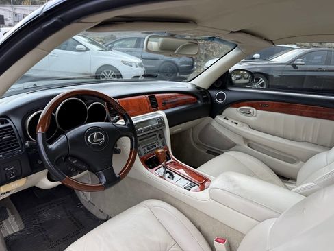 Used 2006 Lexus SC 430 Convertible image 22