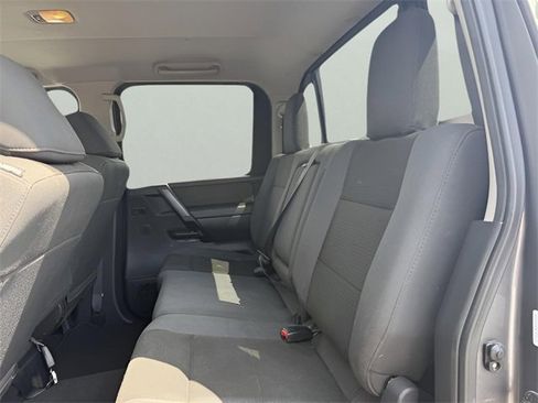 Used 2014 Nissan Titan S image 14