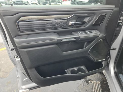 Certified 2025 RAM 1500 Limited image 22
