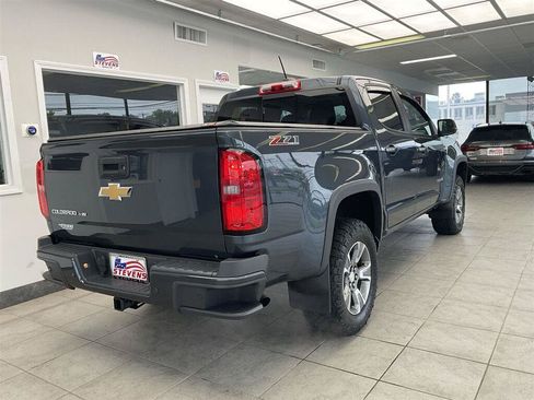 Used 2020 Chevrolet Colorado Z71 AWD/4WD image 5