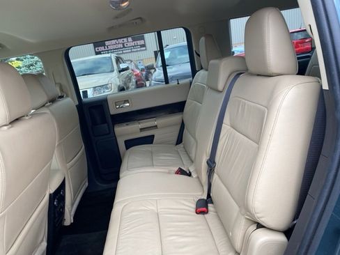 Used 2016 Ford Flex SEL w/ Equipment Group 202A image 19
