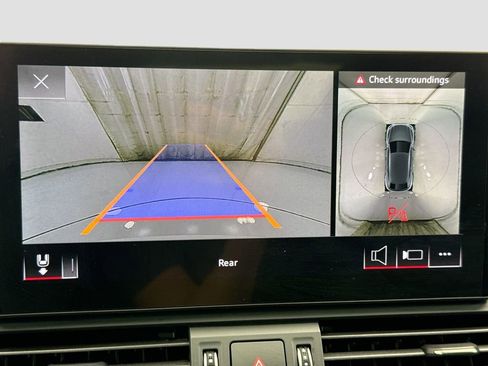 Used 2021 Audi SQ5 Premium Plus w/ Premium Plus Package image 15