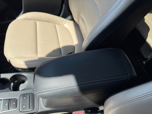 Used 2021 Ford Escape SEL image 14