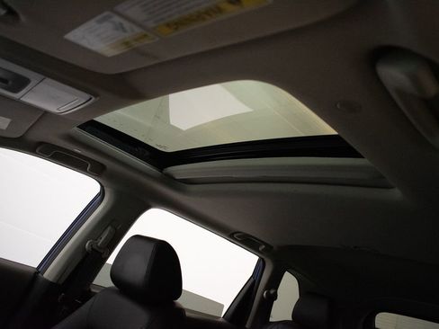 Used 2025 Honda CR-V EX-L image 21