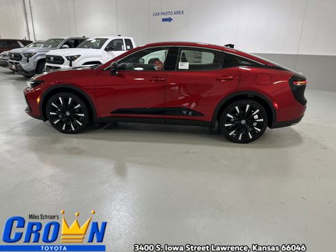 New 2026 Toyota Crown Platinum image 5