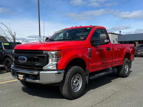 Used 2022 Ford F350 XL w/ Power Equipment Group AWD/4WD image 7