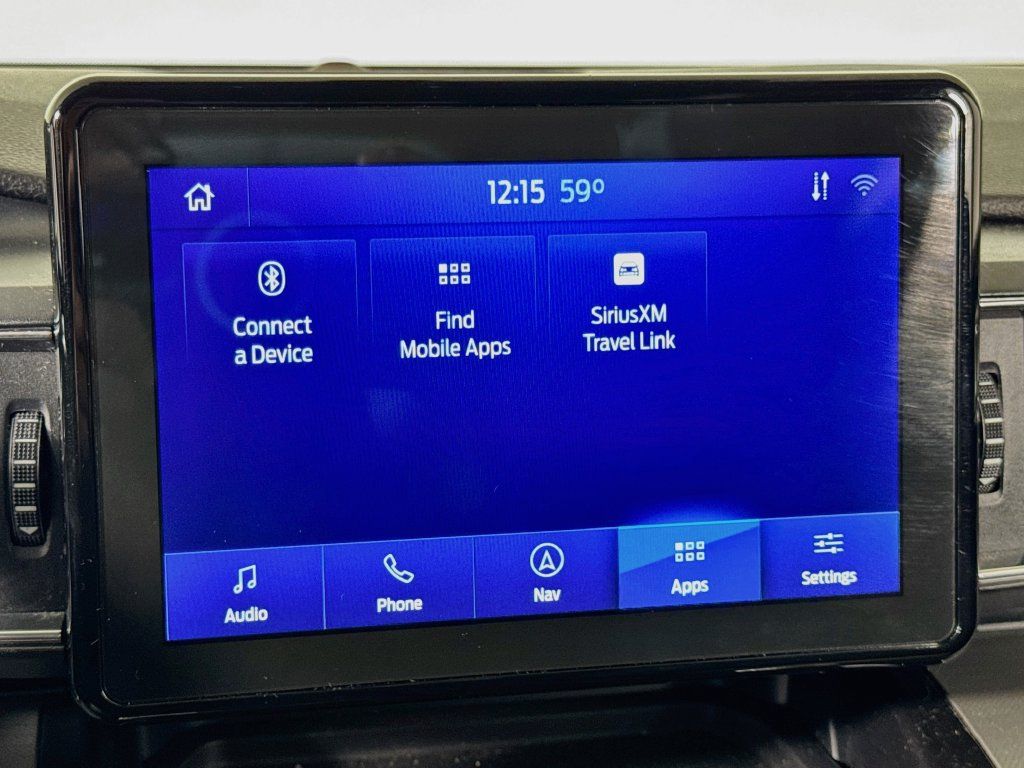 Used 2020 Ford Explorer XLT w/ Equipment Group 202A AWD/4WD image 31