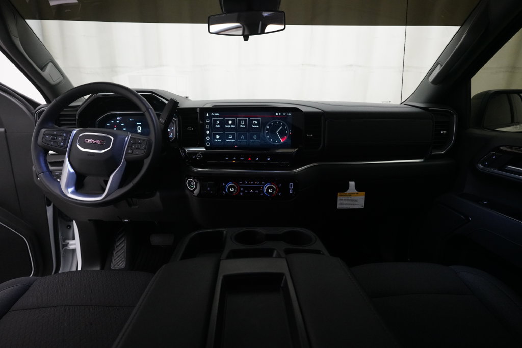 Certified 2026 GMC Sierra 1500 Elevation AWD/4WD image 5