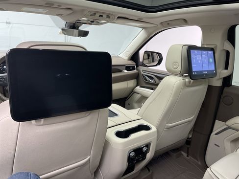 Certified 2021 GMC Yukon Denali w/ Denali Ultimate Package image 8