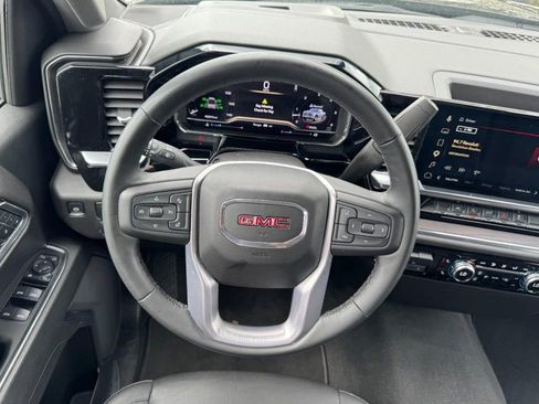 Used 2025 GMC Sierra 1500 SLT RWD image 12
