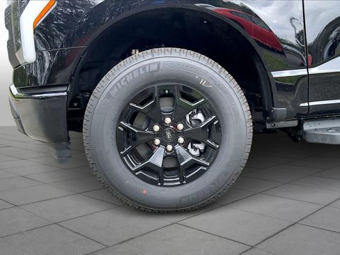 New 2025 Ford F150 Lightning XLT AWD/4WD image 12