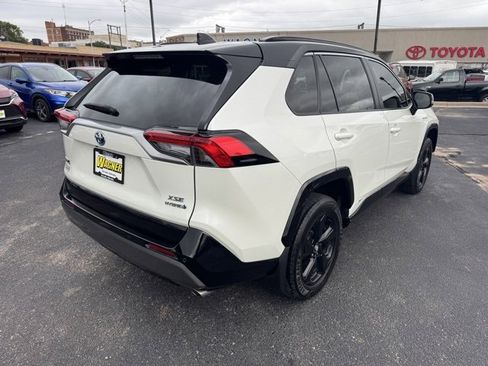 Used 2020 Toyota RAV4 XSE image 3