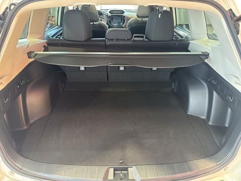 Used 2023 Subaru Forester Premium AWD/4WD image 35